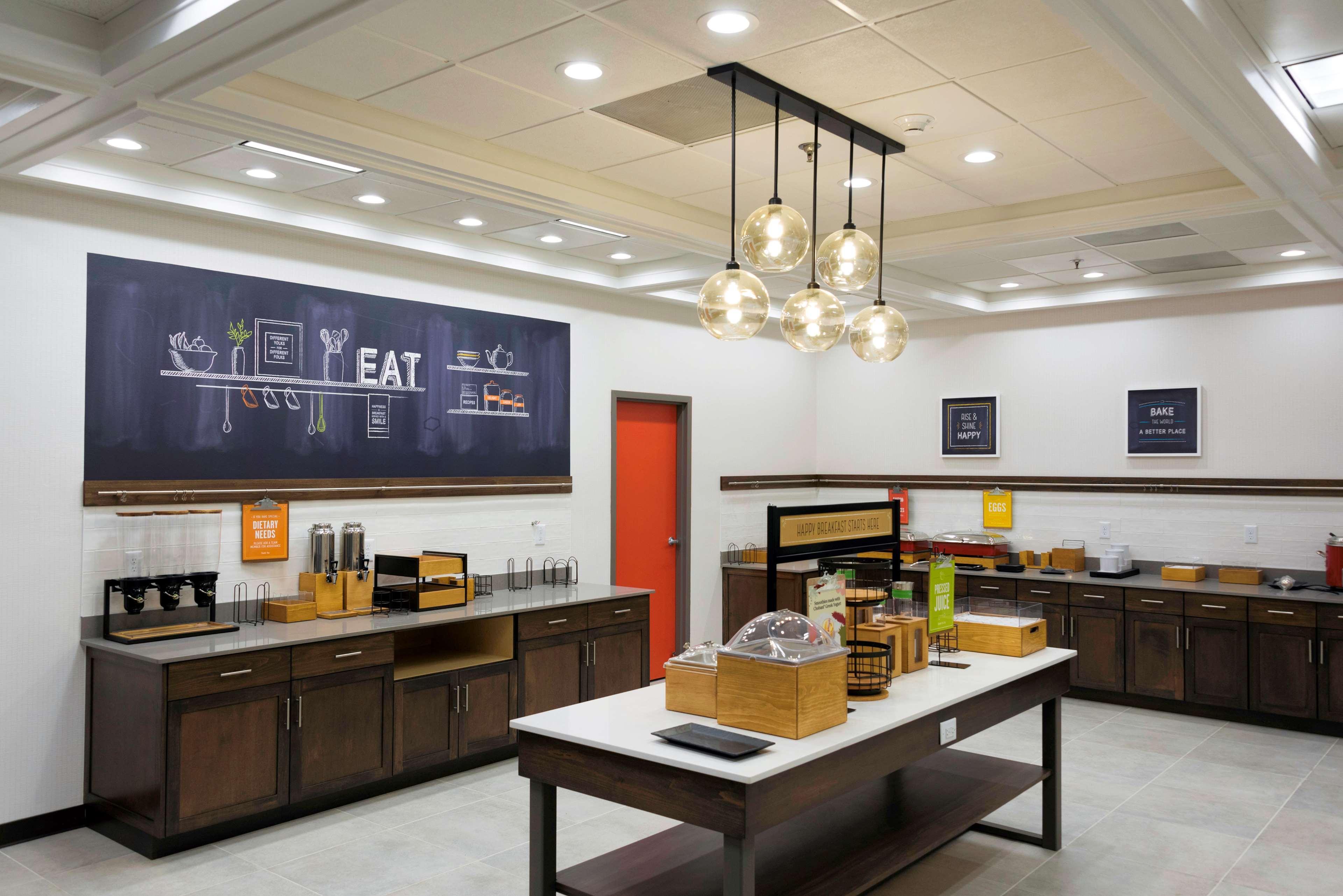 Hampton Inn Кінстон Екстер'єр фото