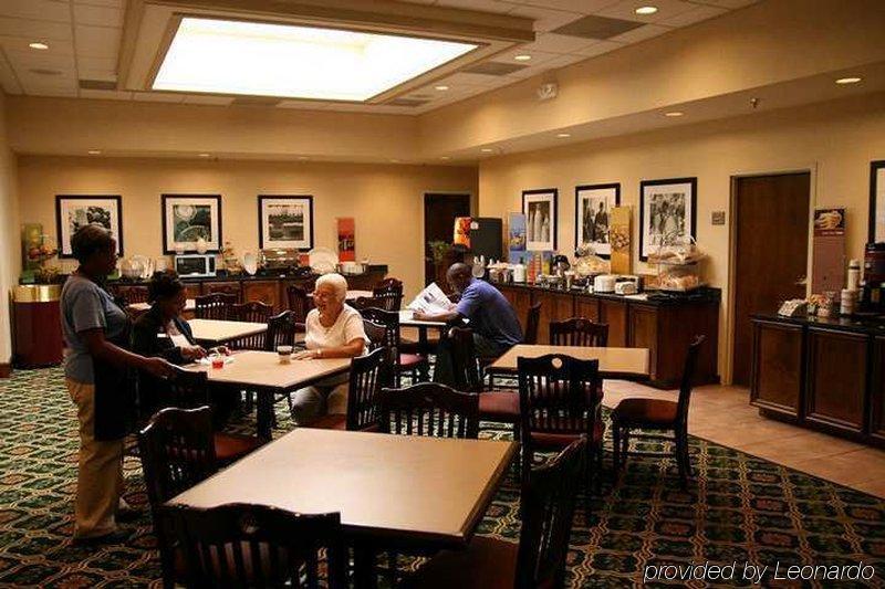 Hampton Inn Кінстон Ресторан фото